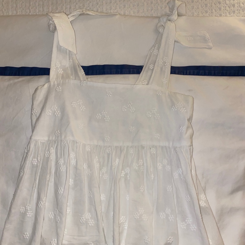 Super cute spring/summer beach top